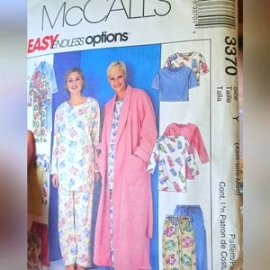 Ladies McCalls Night Pajamas Pattern 3470  cut, all in package. Size Xs-med